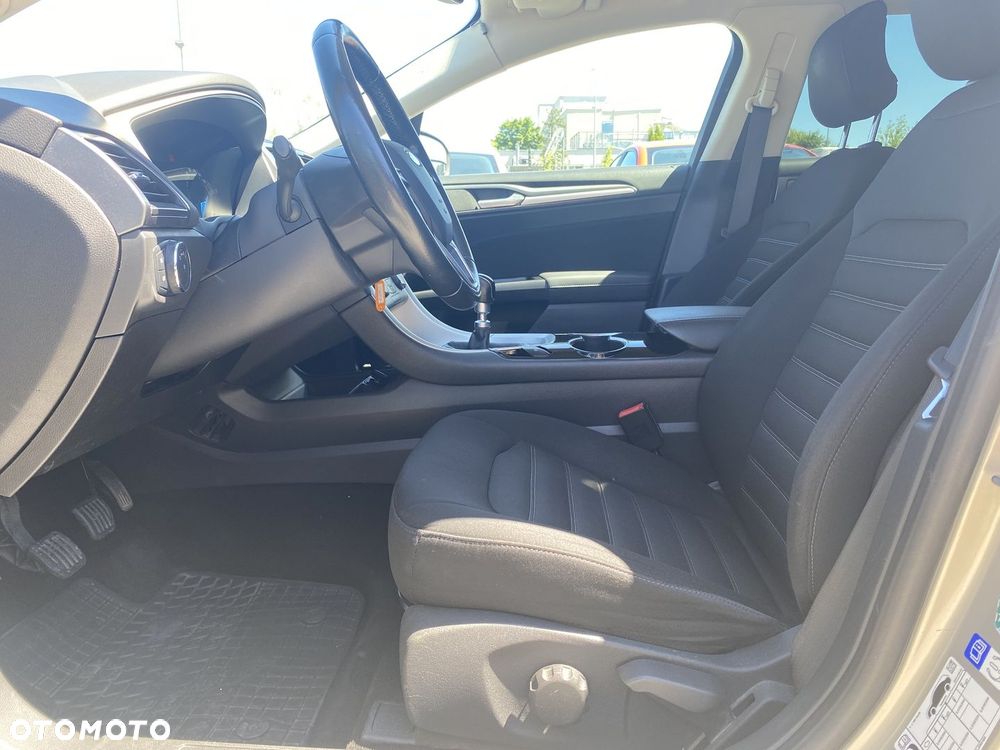 Ford Mondeo 1.5 EcoBoost Ambiente - 9