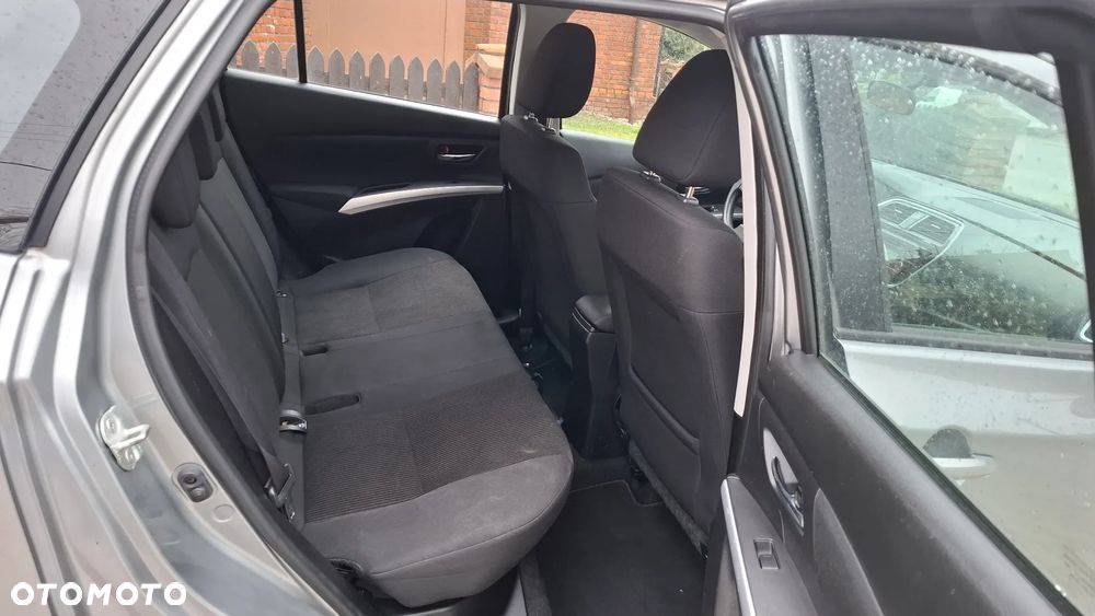 Suzuki SX4 S-Cross 1.0 T Comfort - 8