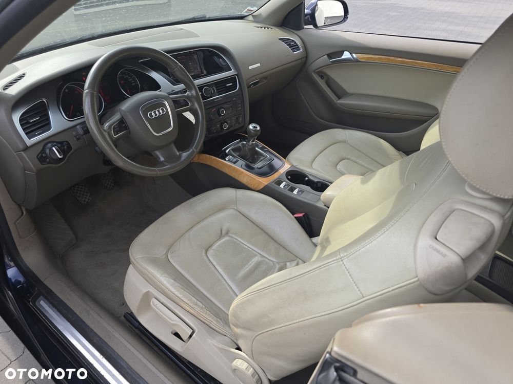 Audi A5 Cabrio - 13