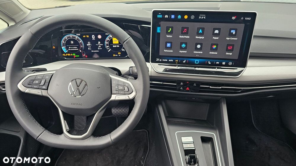 Volkswagen Golf - 32