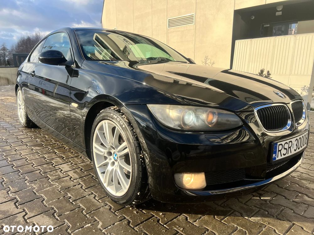 BMW Seria 3 320i - 9