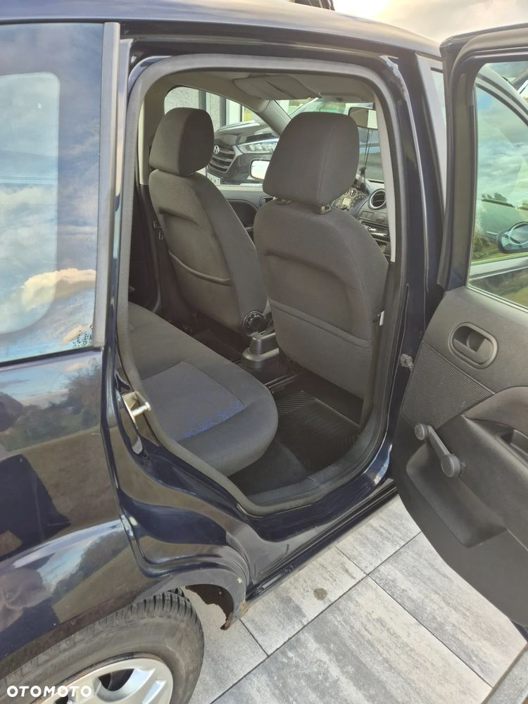 Ford Fiesta 1.3 - 9