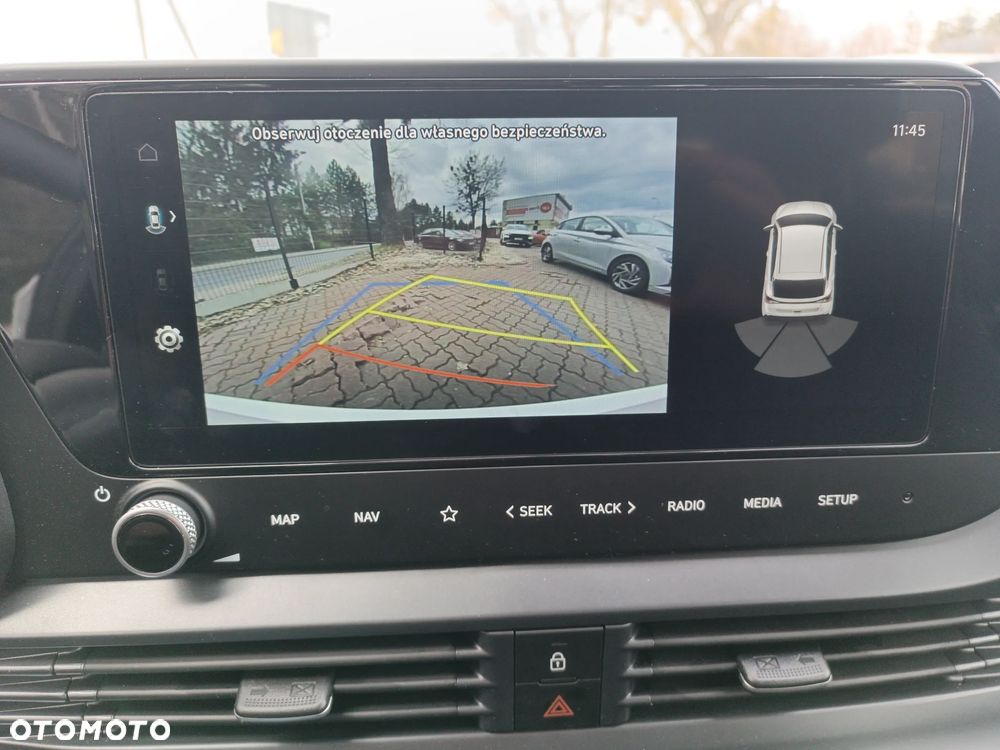 Hyundai i20 - 17