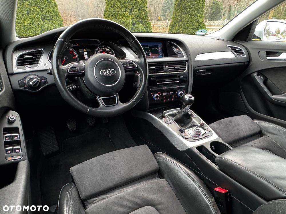 Audi A4 Avant 2.0 TDI DPF S line Sportpaket - 8