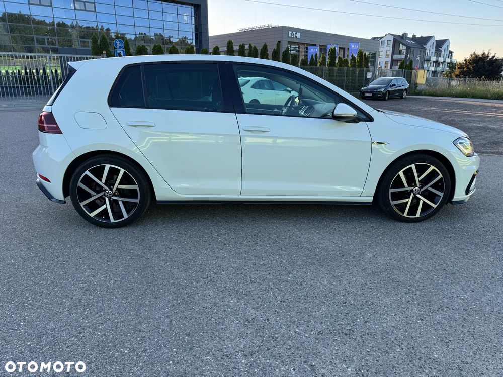 Volkswagen Golf - 18