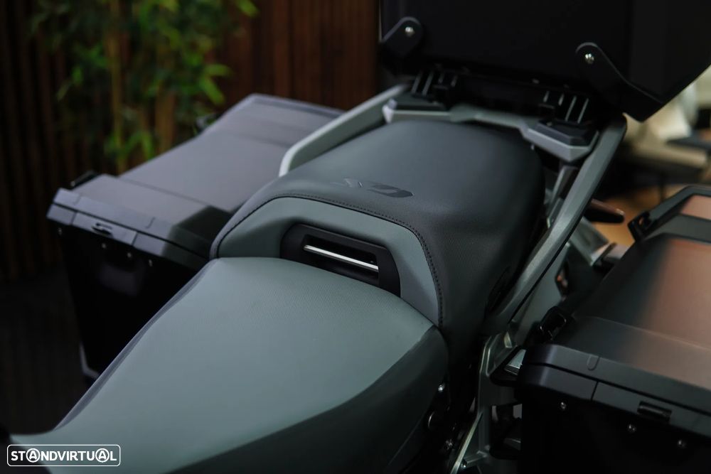 BMW R 1300 GS Adventure TRIPLE BLACK AUTOMATICA - 11