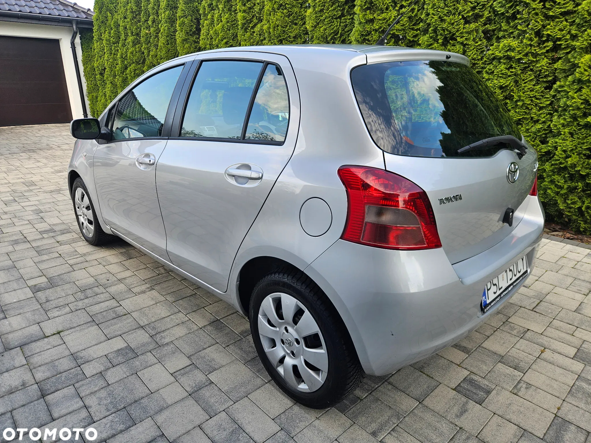 Toyota Yaris 1.3 Sol - 16