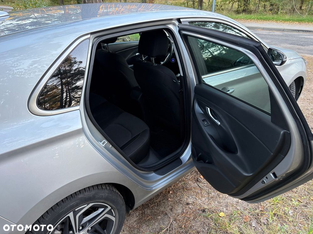 Hyundai i30 1.5 DPI Comfort - 11