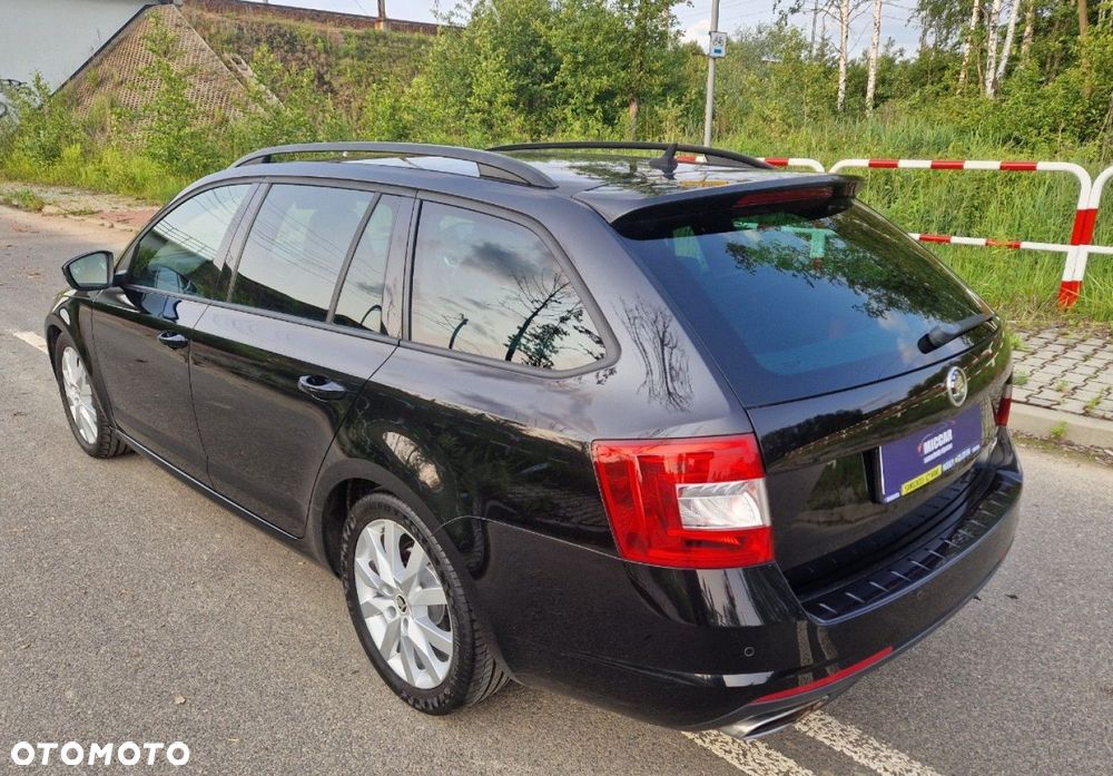 Skoda Octavia Combi 2.0 TDI (Green tec) RS - 5