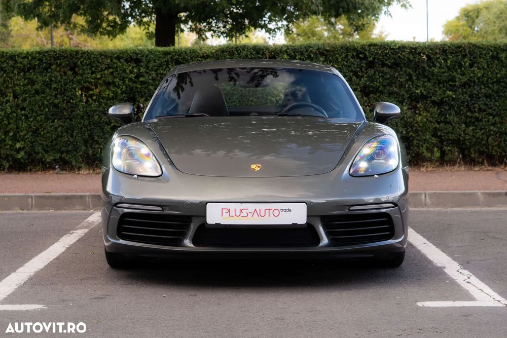 Porsche Cayman 2021 photo 2