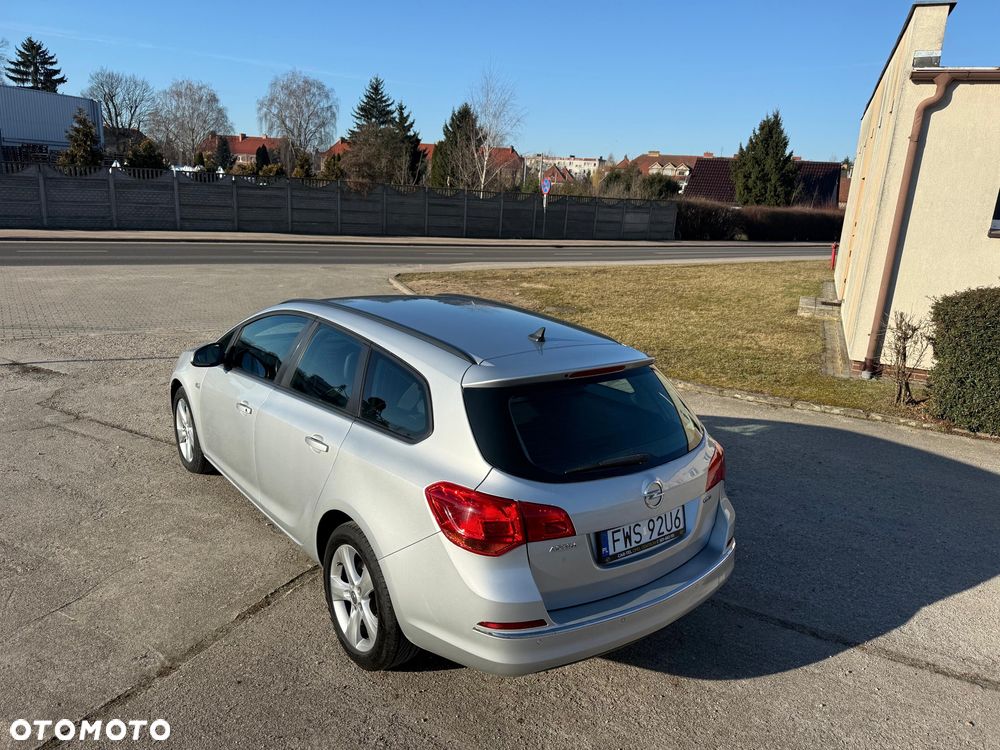 Opel Astra - 8