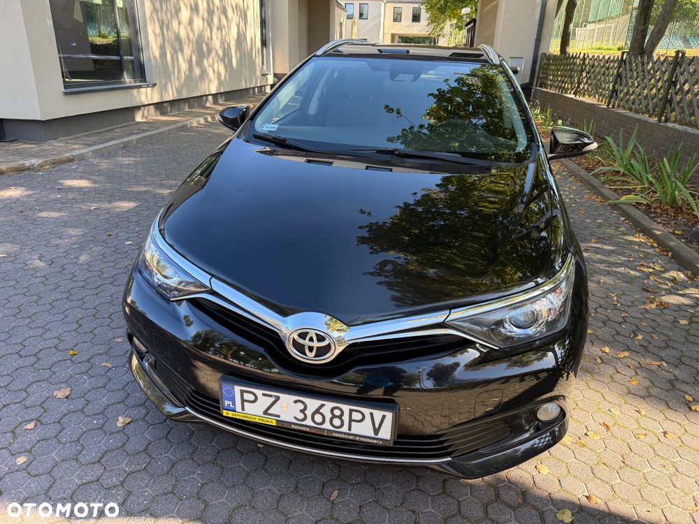 Toyota Auris - 15