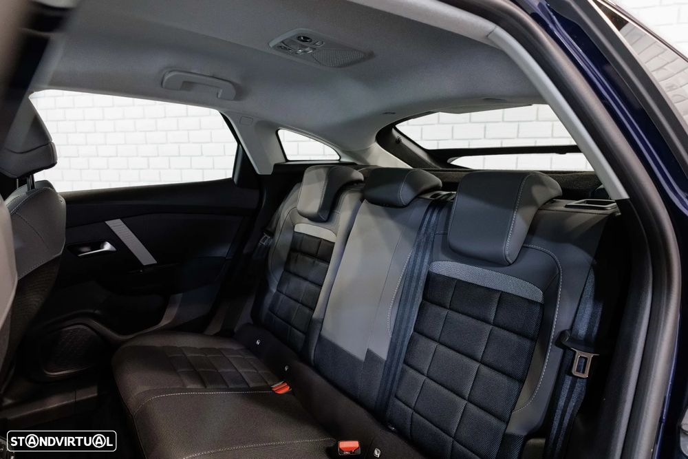 Citroën C4 PureTech 130 Stop&Start EAT8 PLUS - 13