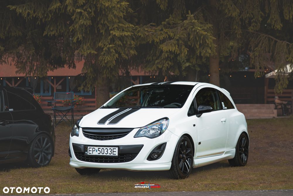 Opel Corsa 1.4 16V Color Edition - 2