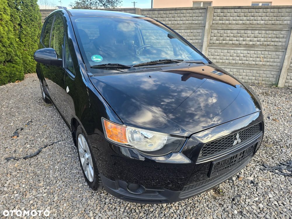 Mitsubishi Colt - 25