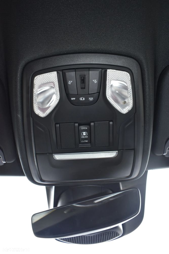 Dodge RAM - 30