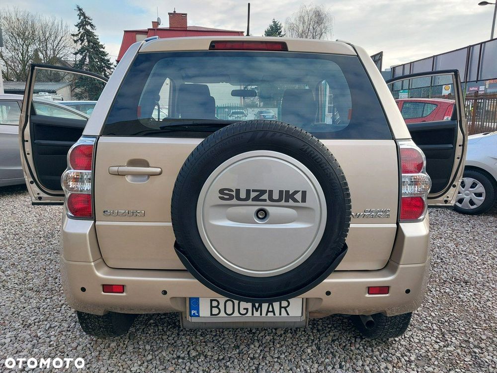Suzuki Grand Vitara 1.6 Comfort - 11