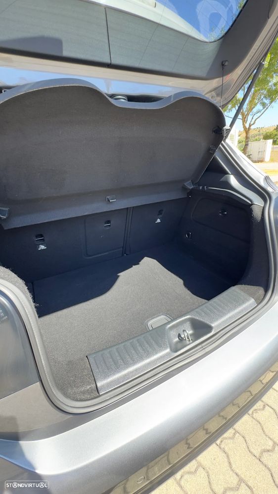 Mercedes-Benz A 200 CDI AMG Line - 23