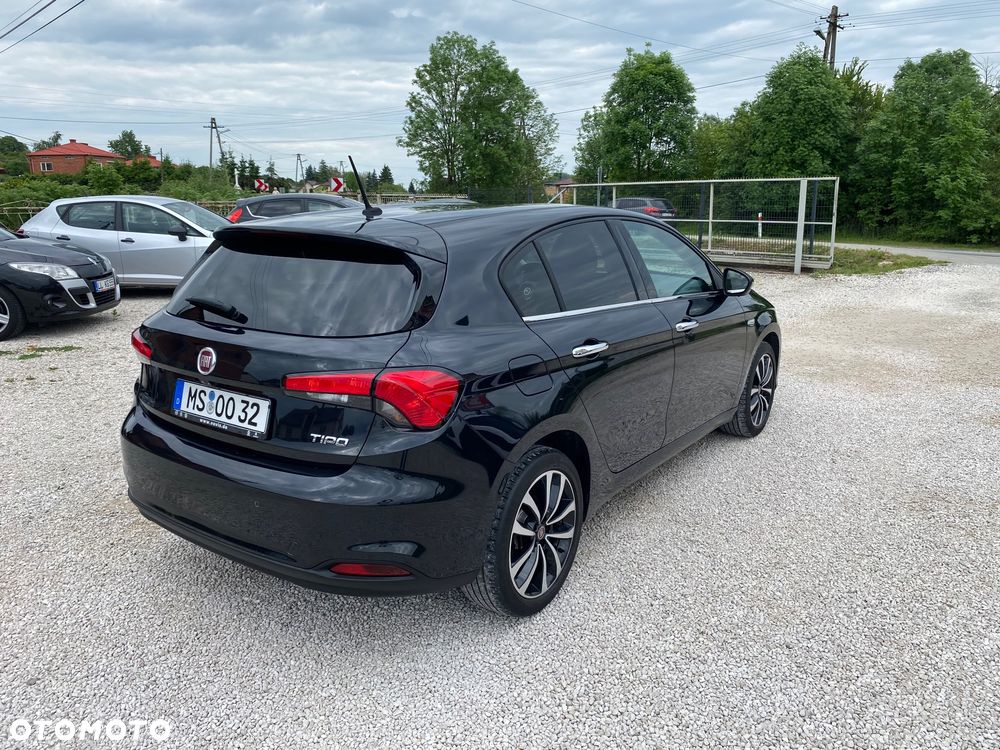 Fiat Tipo 1.6 MultiJet 16v Lounge - 20