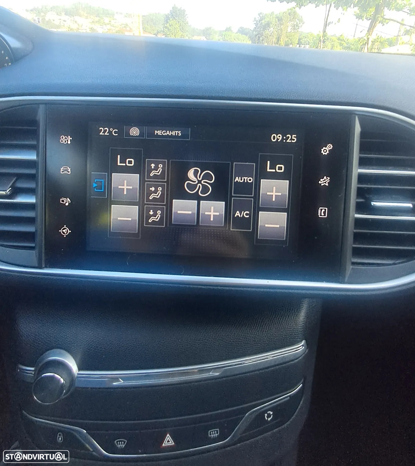 Peugeot 308 1.6 BlueHDi Active J17 - 11