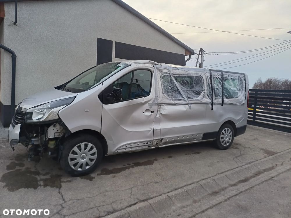 Renault Trafic Combi Expression - 4
