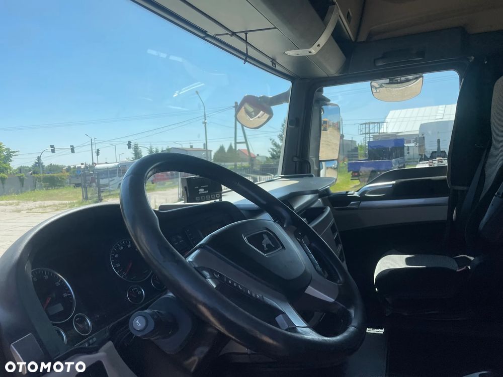 MAN TGX 26.420 CHŁODNIA CARRIER 8,80m RETARDER OŚ PODNOSZONA - 9