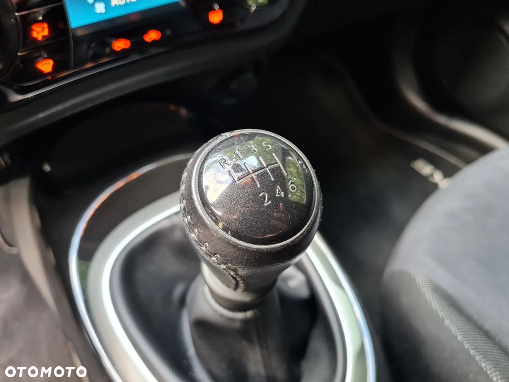 Nissan Juke 1.6 DIG-T Acenta EU6 - 24