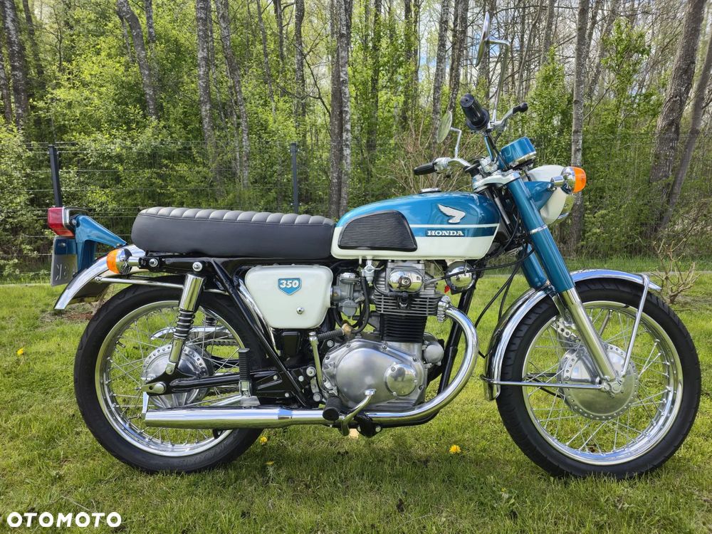 Honda CB - 1