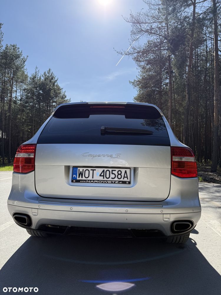 Porsche Cayenne - 31