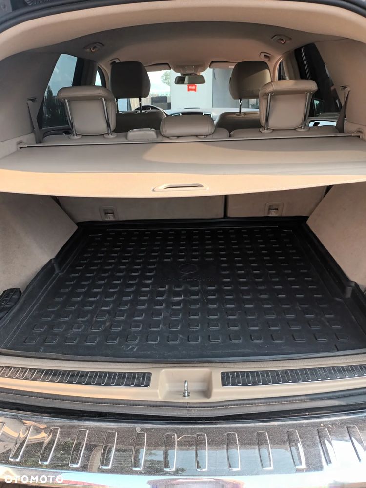 Mercedes-Benz ML 350 BlueTec 4-Matic - 2