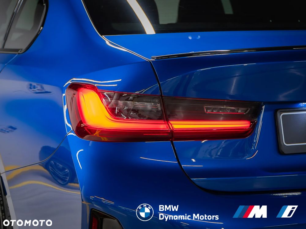 BMW Seria 3 318i M Sport - 11