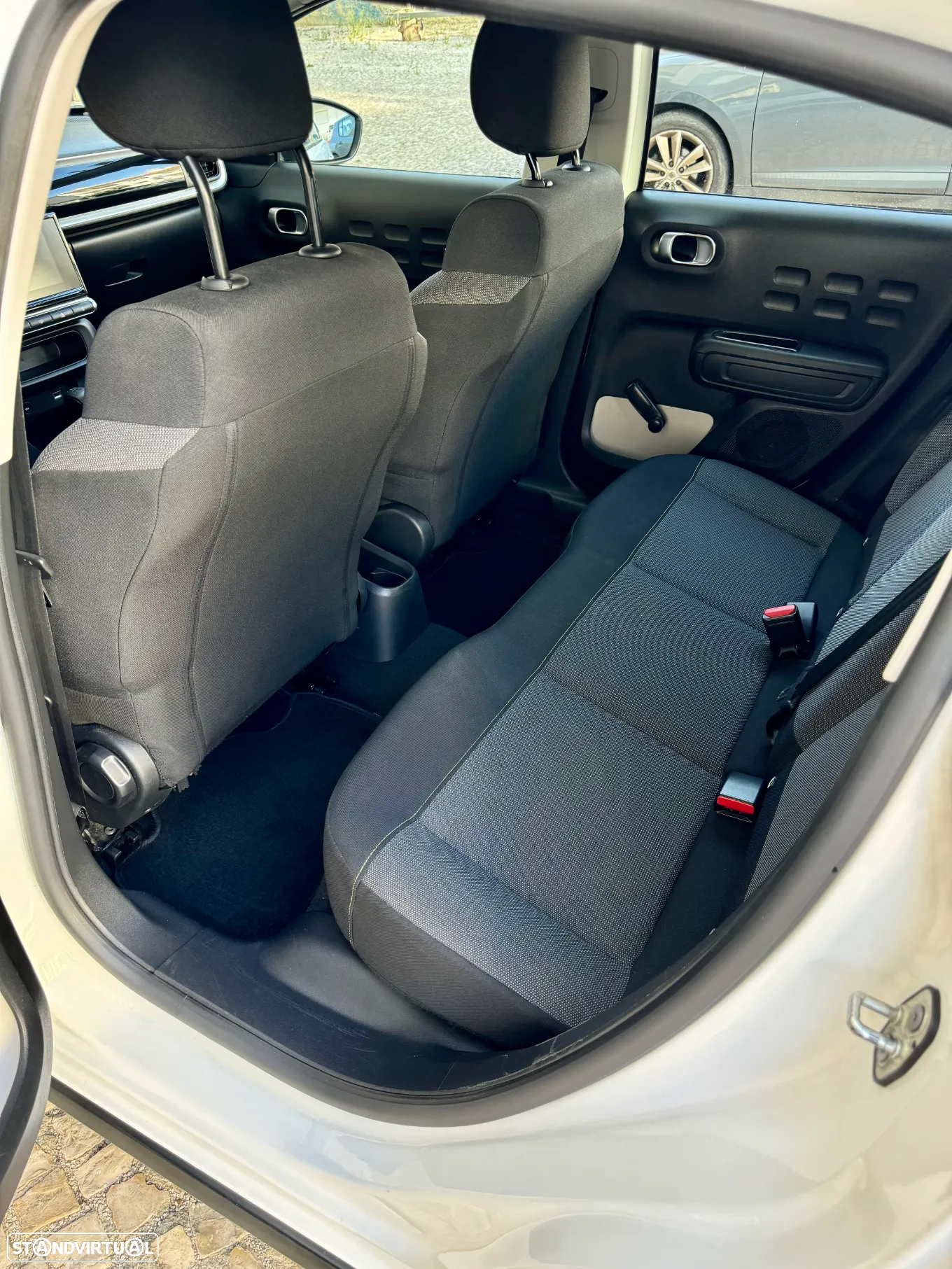 Citroën C3 1.5 BlueHDi Shine - 9