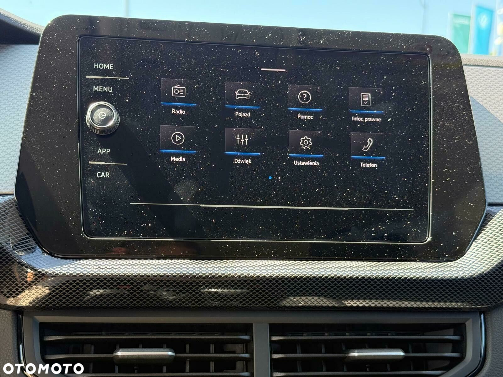 Volkswagen T-Cross - 16
