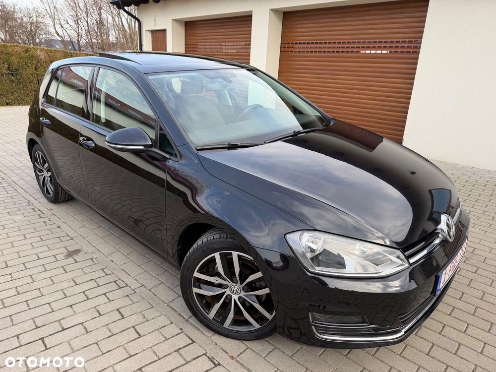 Volkswagen Golf 1.6 TDI DPF Highline - 14