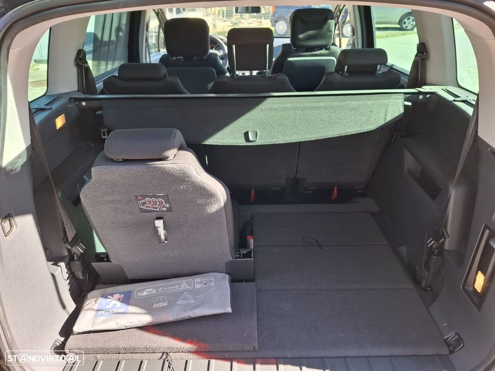 Peugeot 5008 1.6 HDi Tech-Motion CMP6 - 43