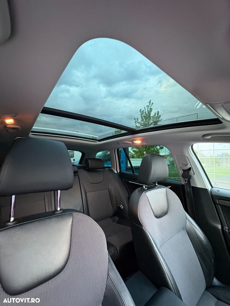 Skoda Octavia 1.6 TDI DSG Ambition - 17