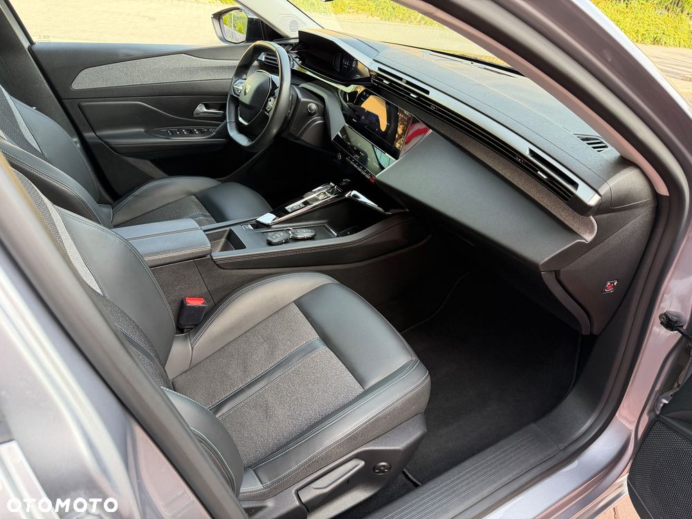Peugeot 308 1.5 BlueHDi Allure S&S EAT8 - 23