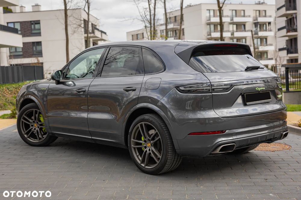 Porsche Cayenne E-Hybrid Tiptronic S Platinum Edition - 5