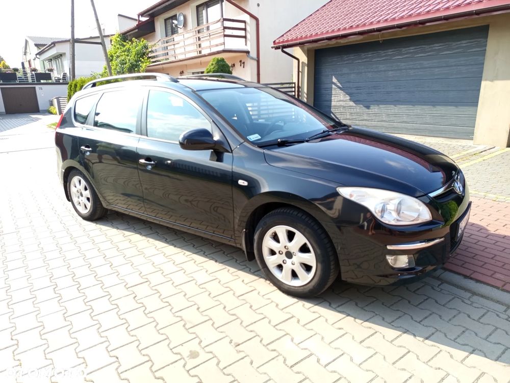 Hyundai i30 1.6 Comfort - 1