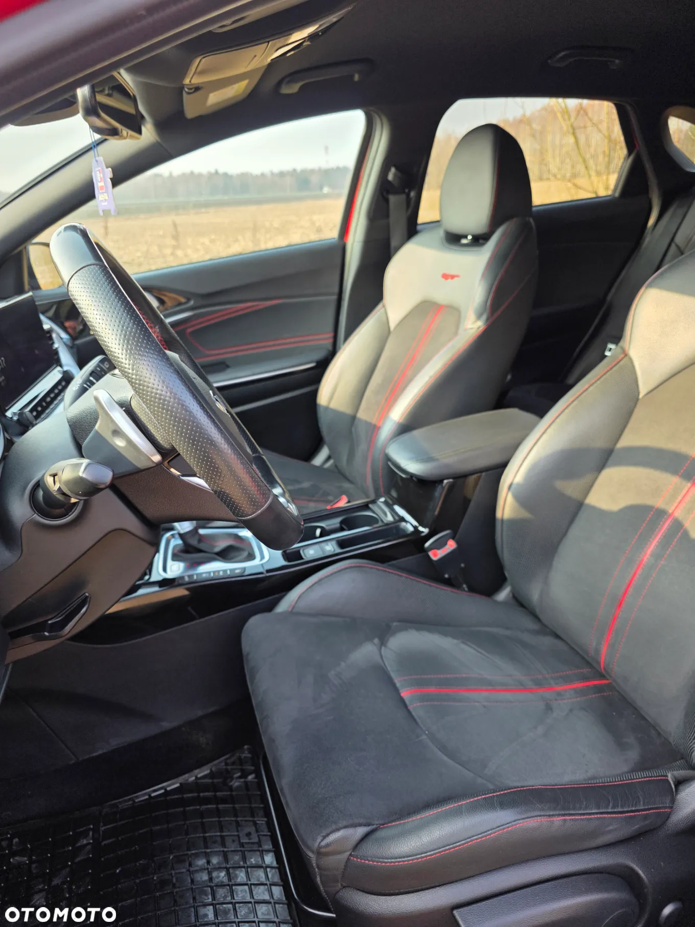 Kia ProCeed 1.6 T-GDI GT DCT - 10