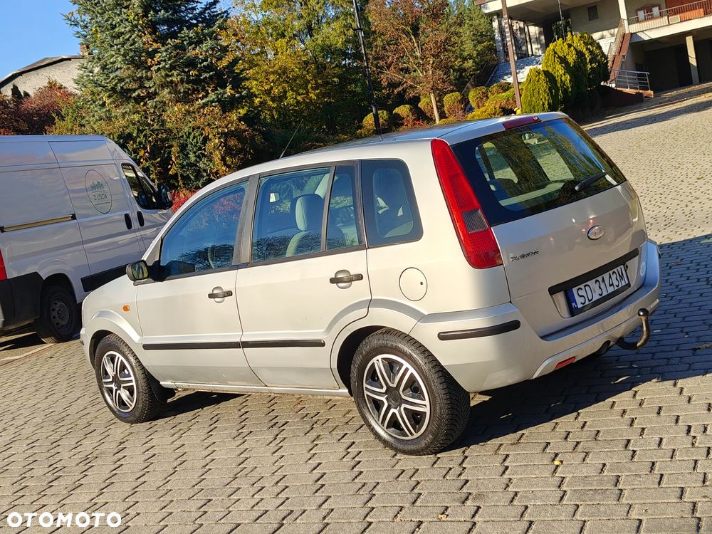 Ford Fusion 1.6 Ambiente - 15