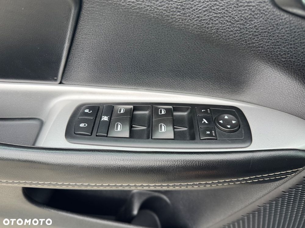 Fiat Freemont 2.0 Multijet 16V DPF Automatik Allrad Lounge - 18