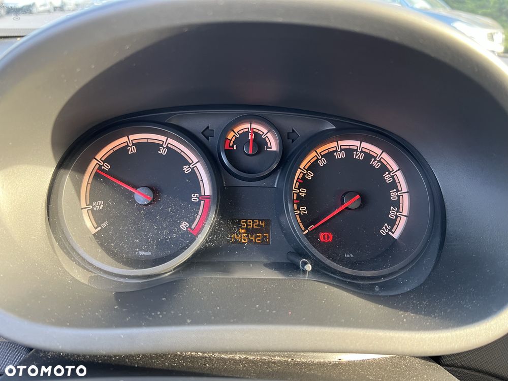 Opel Corsa - 7