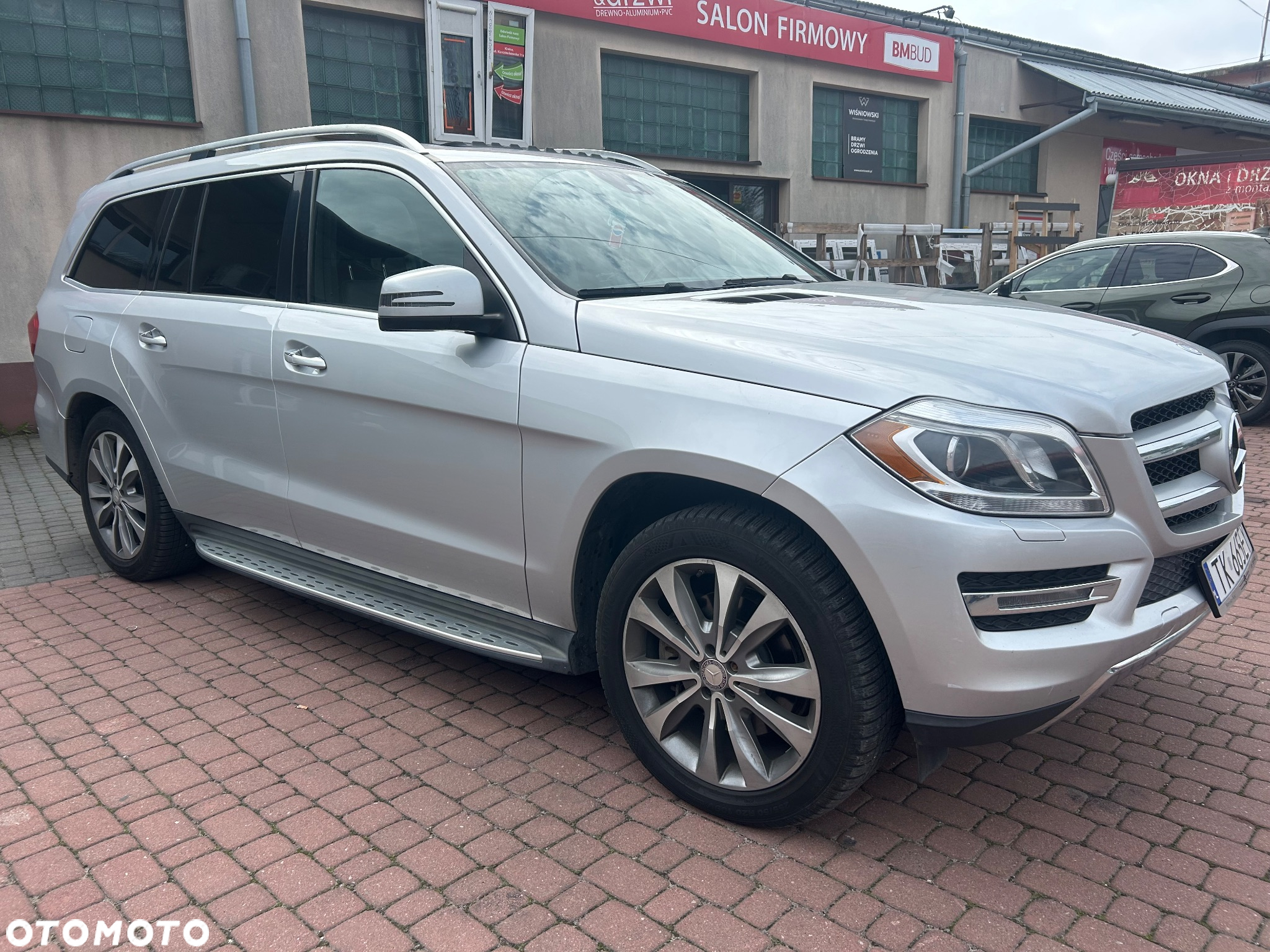 Mercedes-Benz GL 400 4Matic 7G-TRONIC - 8