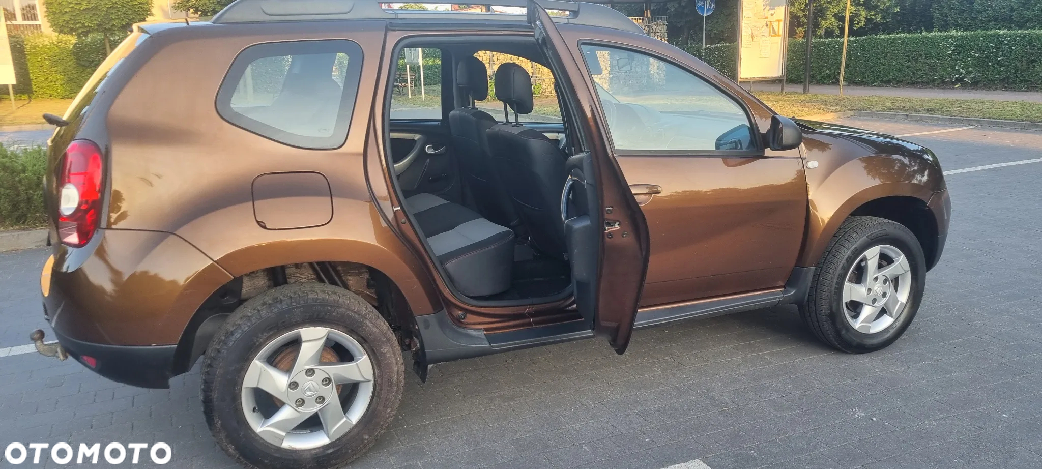 Dacia Duster 1.6 16V 4x2 Laureate - 20