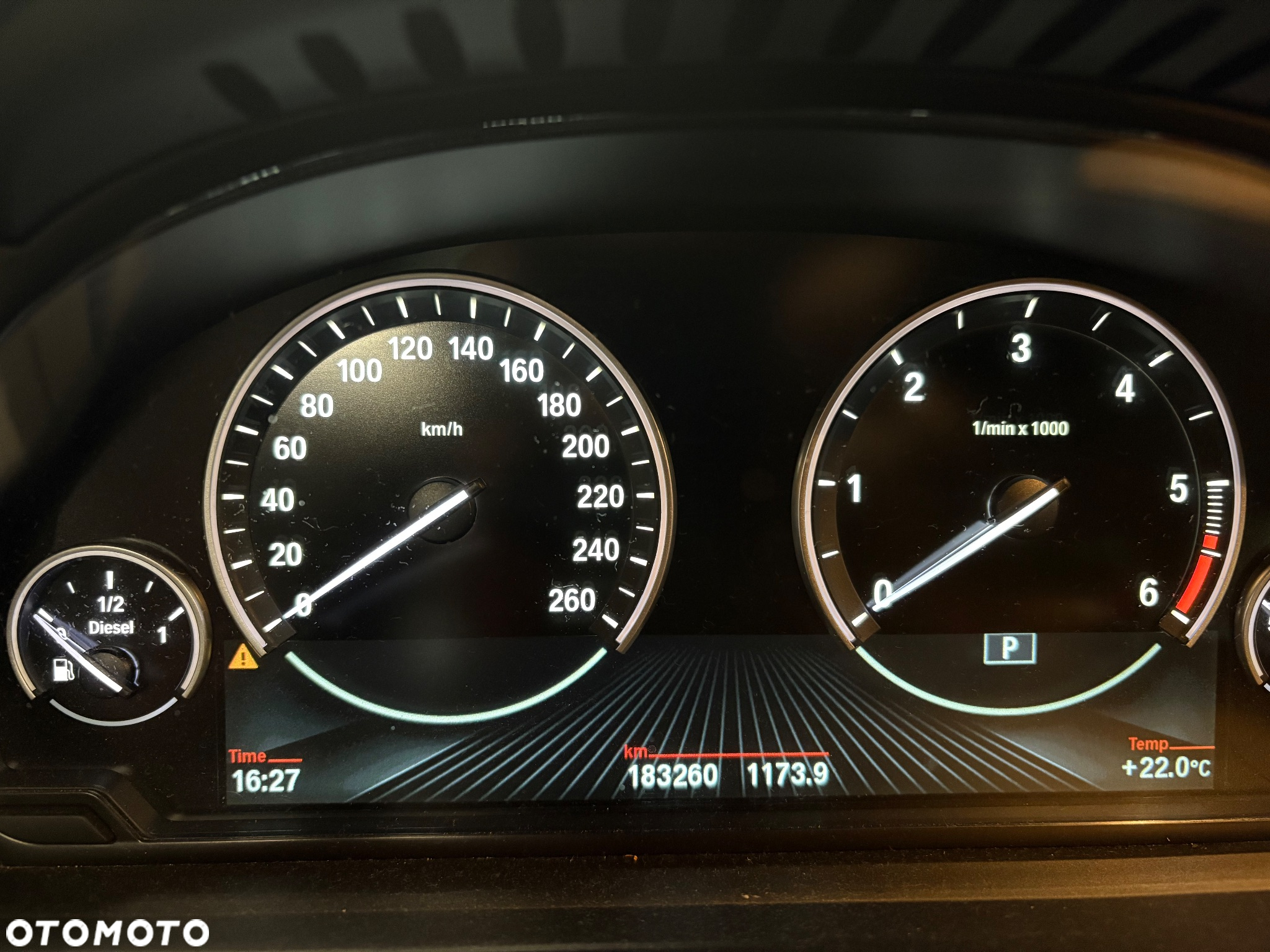 BMW Seria 5 M550d xDrive Touring Sport-Aut - 37