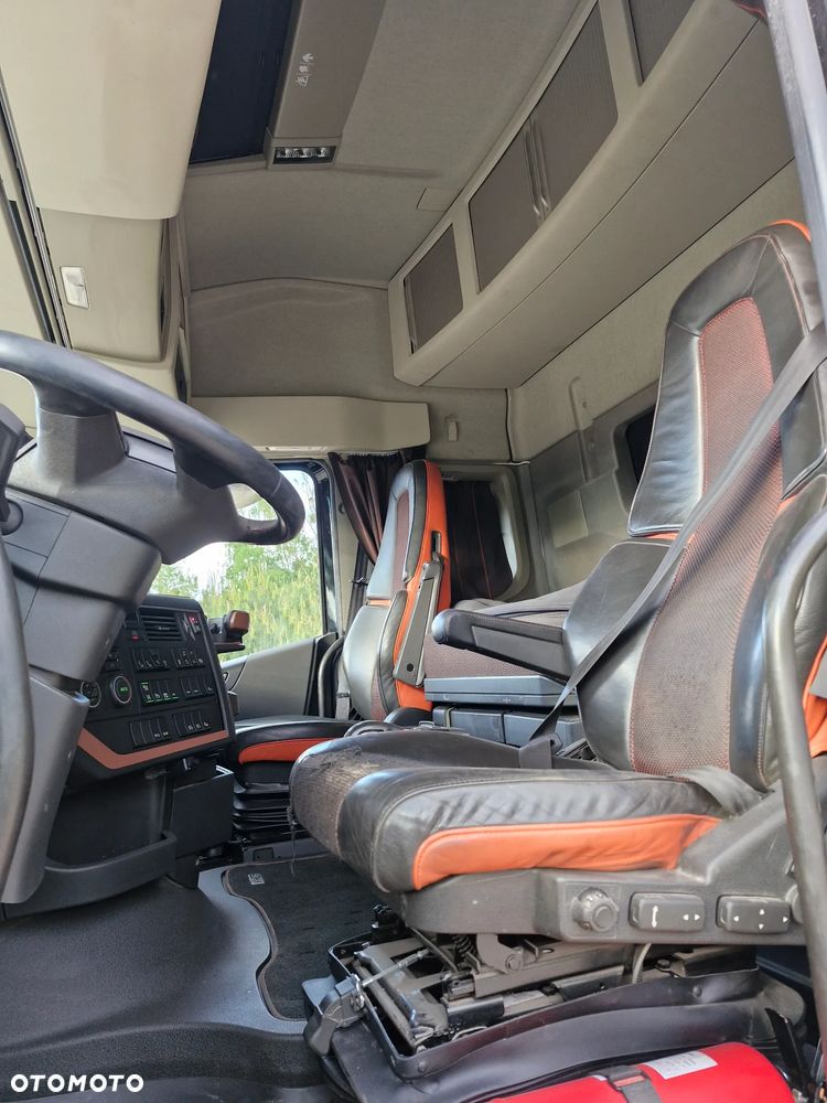 Volvo FH 750 - 29