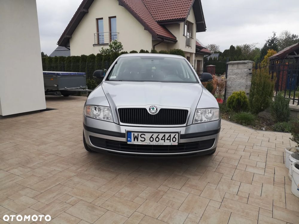 Skoda Octavia 1.6 Tour Classic - 1