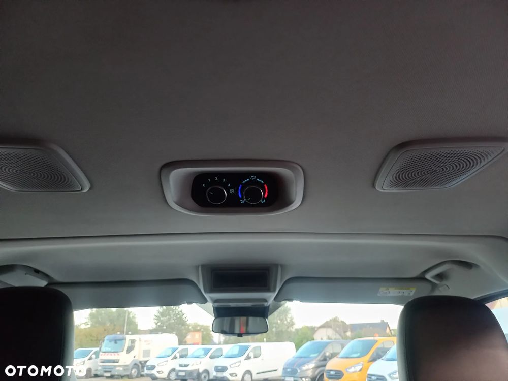 Ford Tourneo Custom 2.0 TDCi L2 Titanium SelectShift - 30