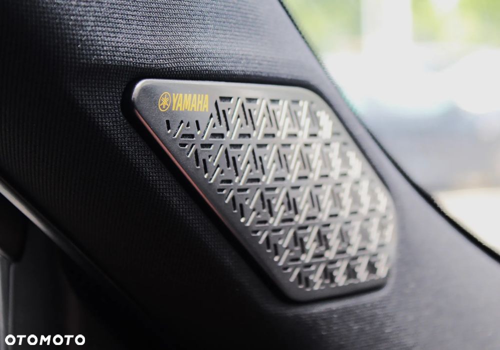 Mitsubishi Outlander Instyle Plus - 32